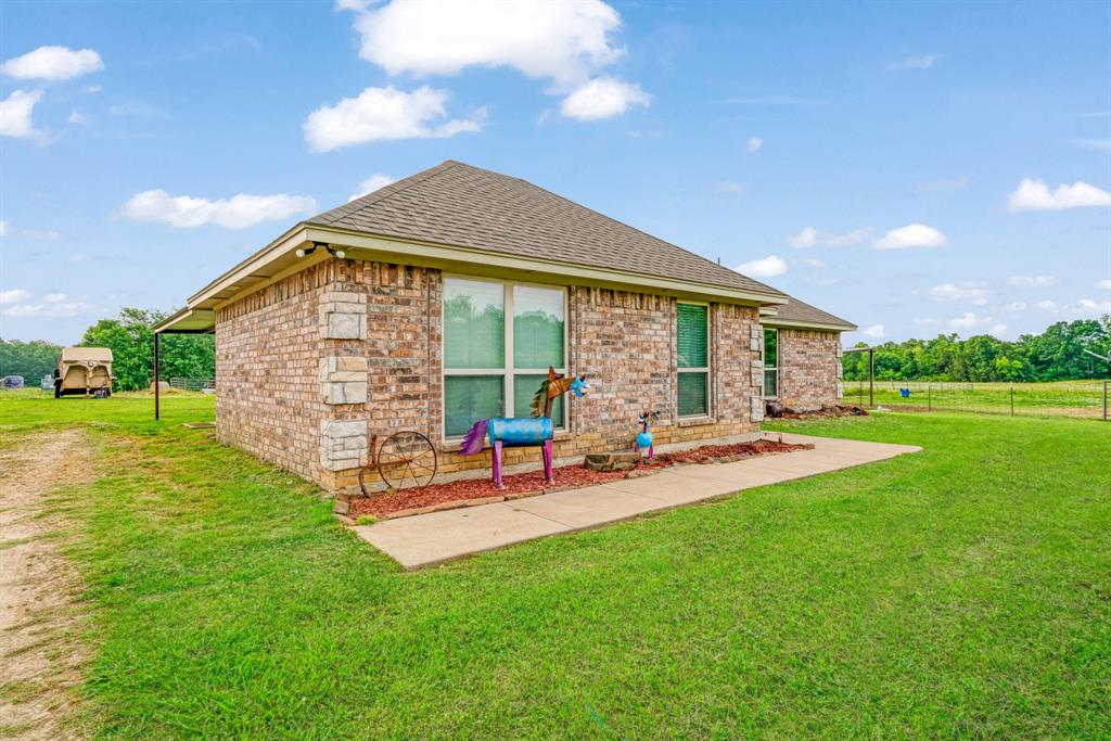 1890 County Road 34520, Sumner, TX 75486 photo
