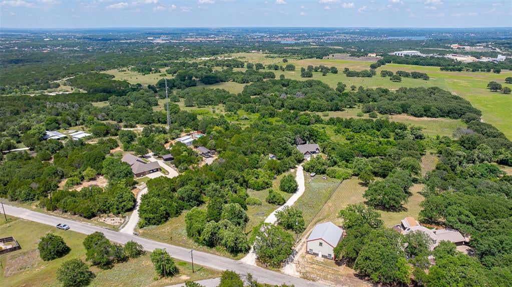 4427 Hunters Glen Ct, Granbury, TX 76048
