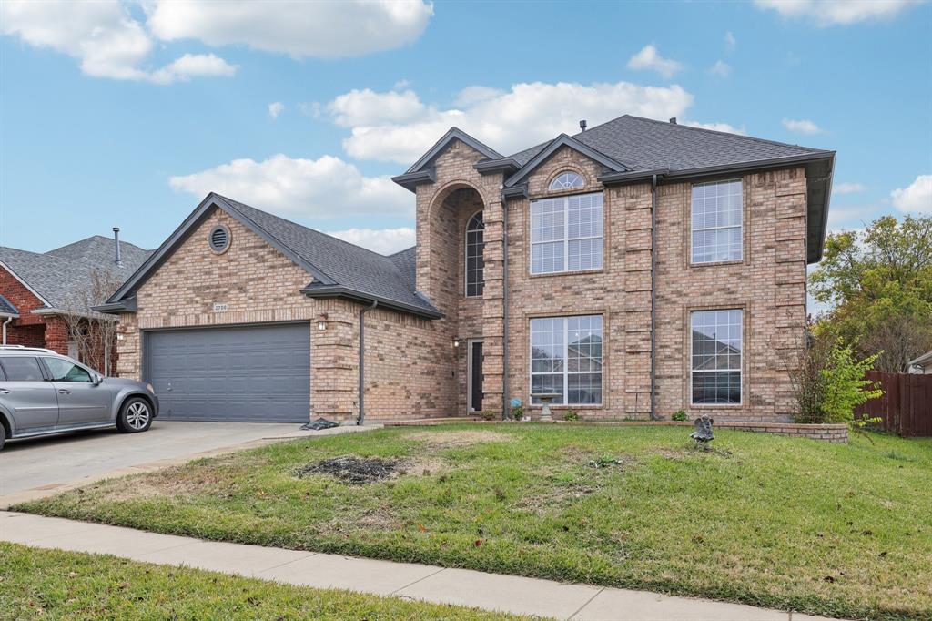 2708 White Rock Dr, Fort Worth, TX 76131 photo