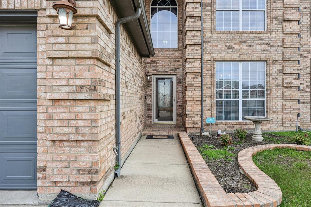 2708 White Rock Dr, Fort Worth, TX 76131 photo