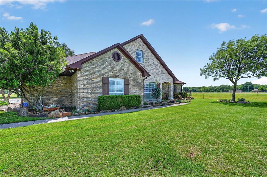 8034 Farm To Market Road 902, Howe, TX 75459 photo