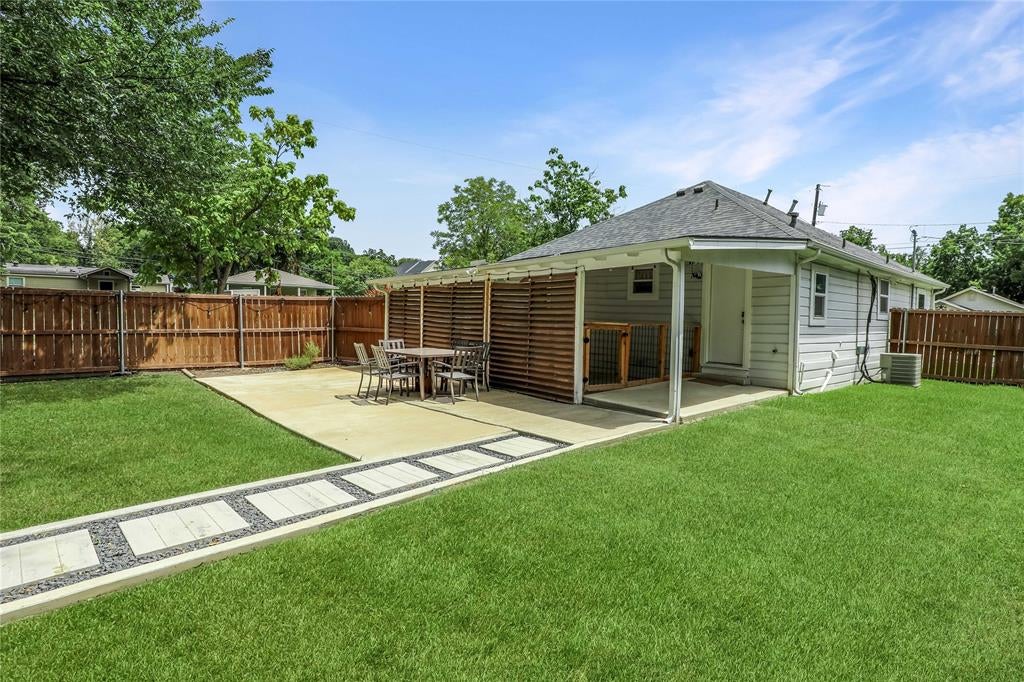 1200 Lela St, Mckinney, TX 75069 photo