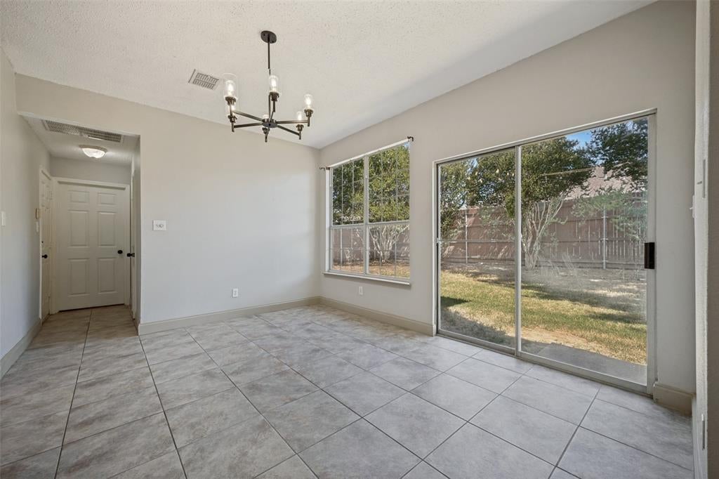 2309 Acorn Bnd, Denton, TX 76210 photo