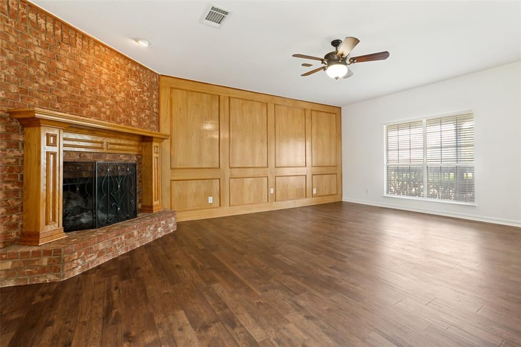 304 Elizabeth Trl, Murphy, TX 75094 photo