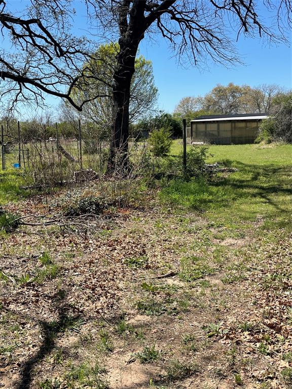 131 Sadie Ln, Springtown, TX 76082 photo