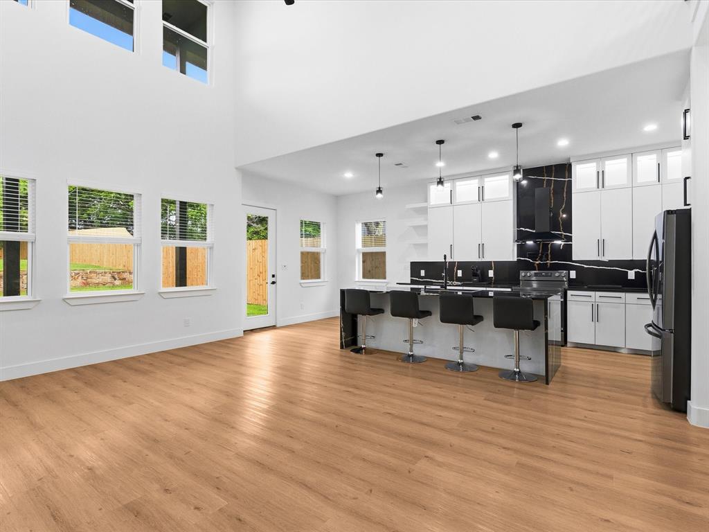2311 Fatima Ave, Dallas, TX 75241 photo