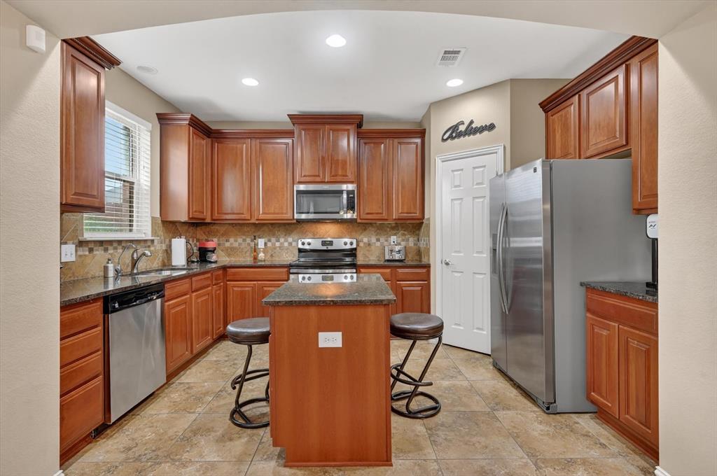 3715 Sicily St, Irving, TX 75038 photo