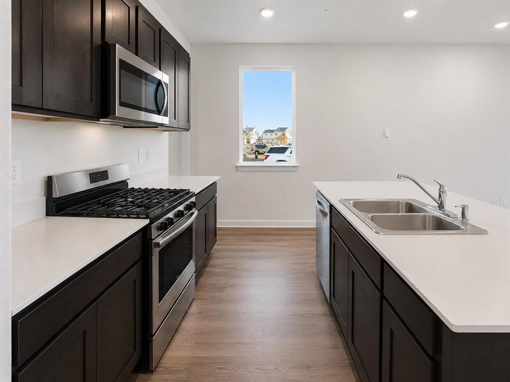 4010 Sparrow St, Dallas, TX 75237 photo