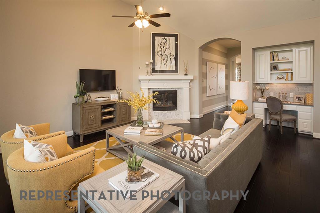 1404 Hydrangea Ct, Aubrey, TX 76227 photo