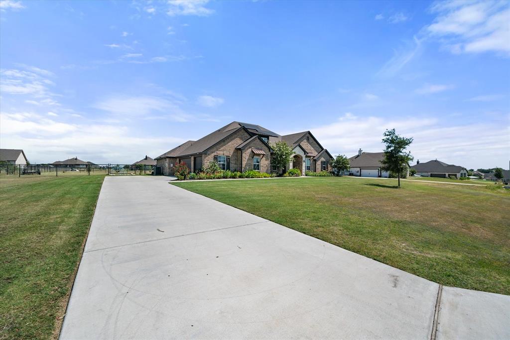 5013 Freestone Dr, Weatherford, TX 76085 photo