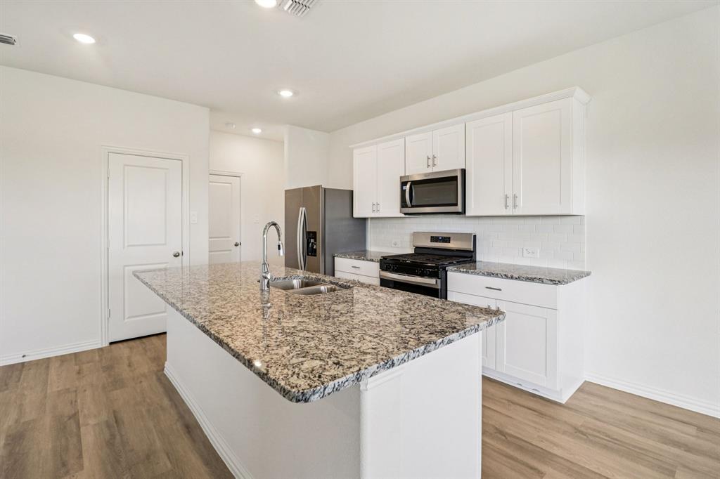 1576 Coldwater Way, Crandall, TX 75114 photo