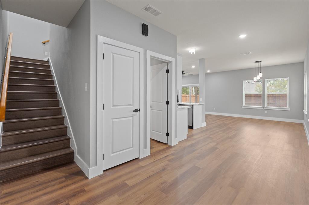 1427 Arizona Ave, Fort Worth, TX 76104 photo