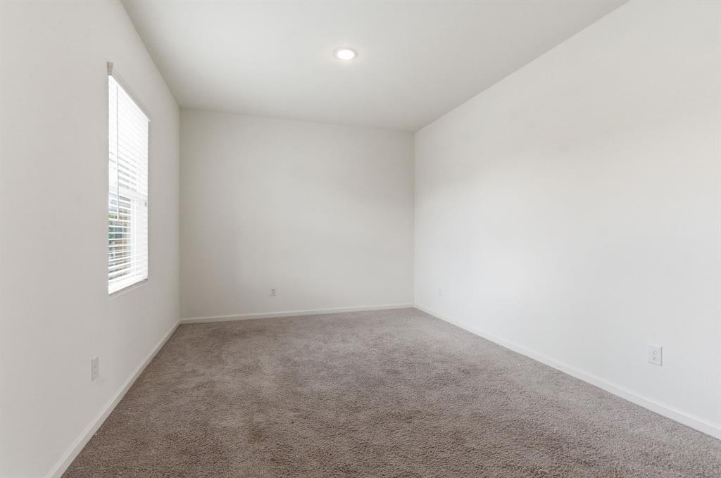 1648 Hossler Trl, Fort Worth, TX 76052 photo