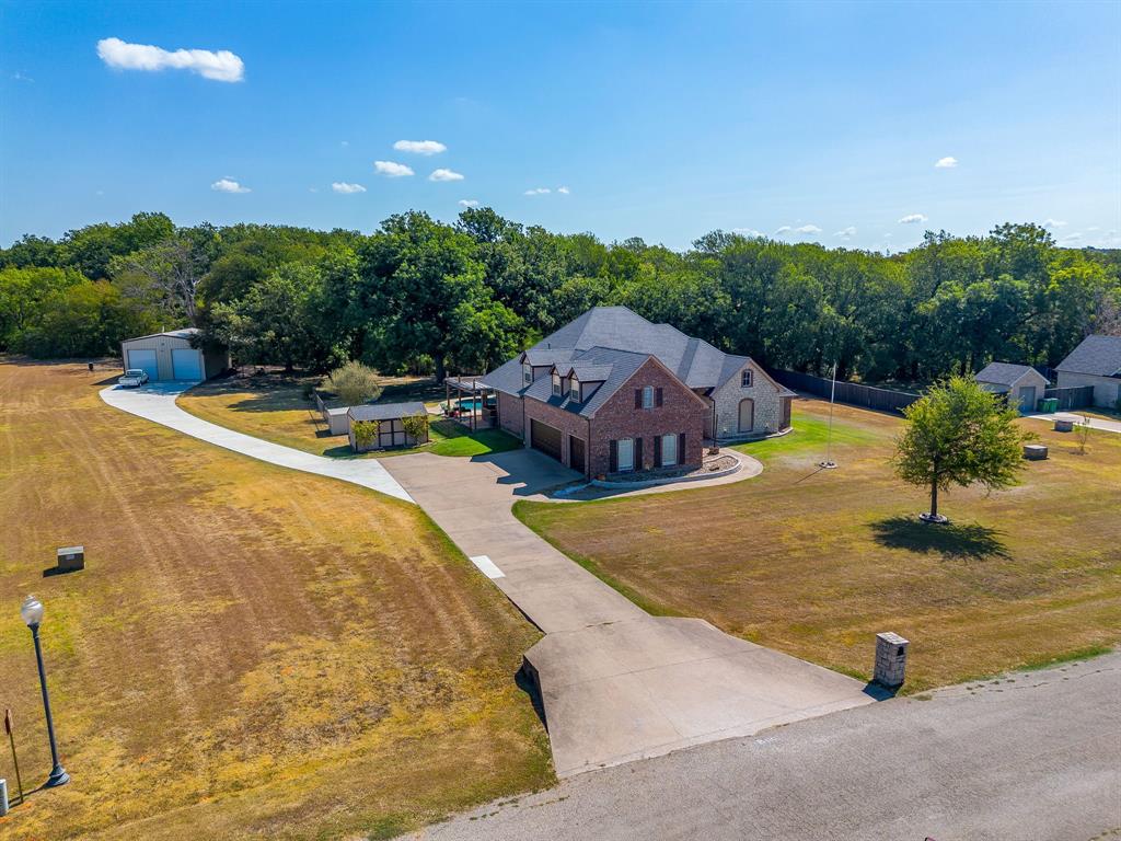 170 S Bear Creek Ln, Cresson, TX 76035 photo