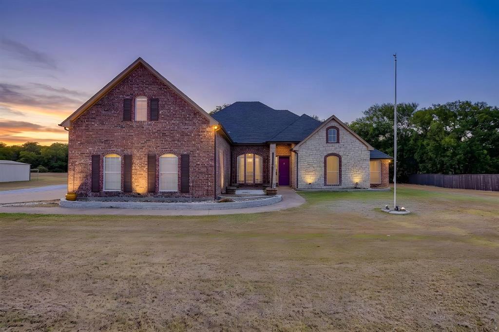 170 Bear Creek Ln, Cresson, TX 76035