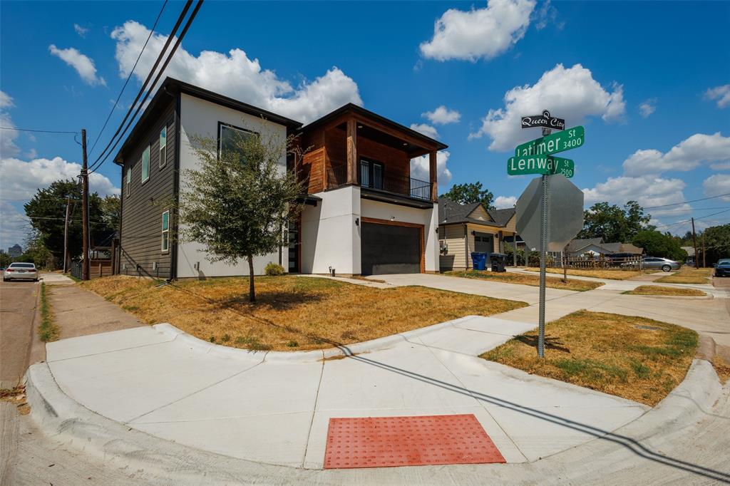 2501 Lenway St, Dallas, TX 75215 photo