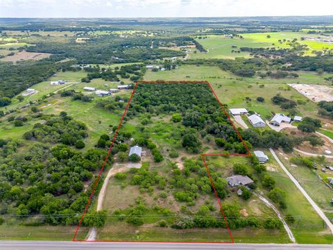 Single Family Residence in Weatherford TX 10109 Granbury Highway.jpg