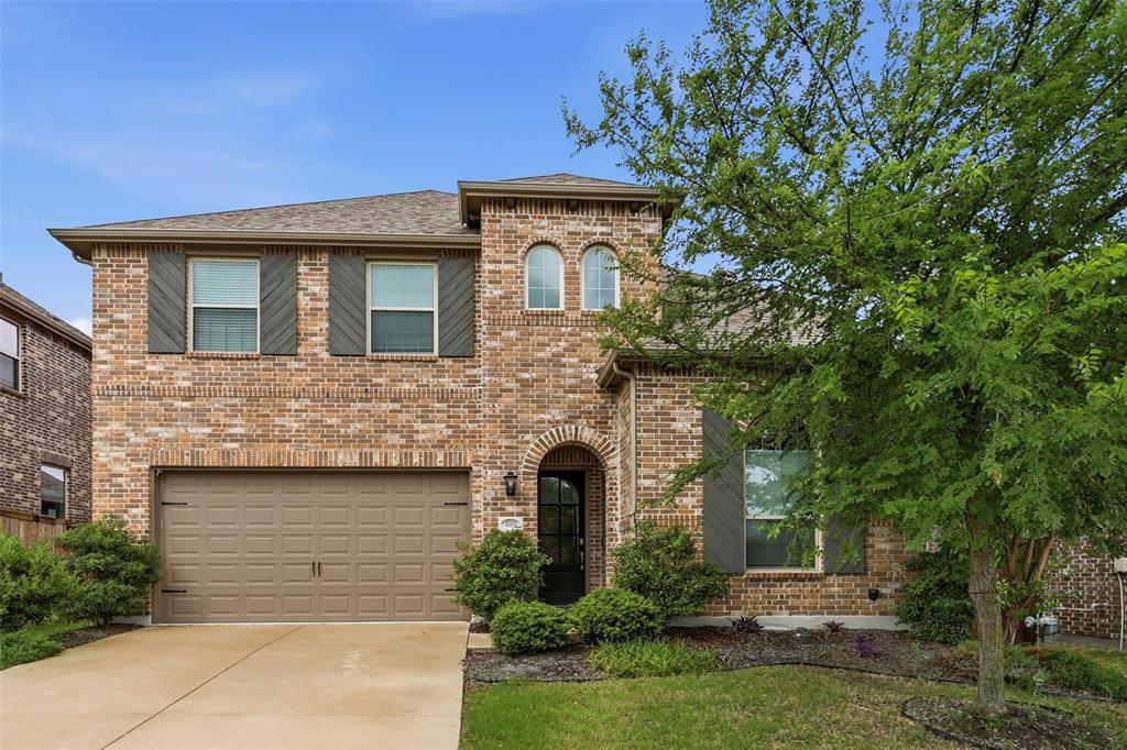 4005 Big Prairie Dr, Aubrey, TX 76227