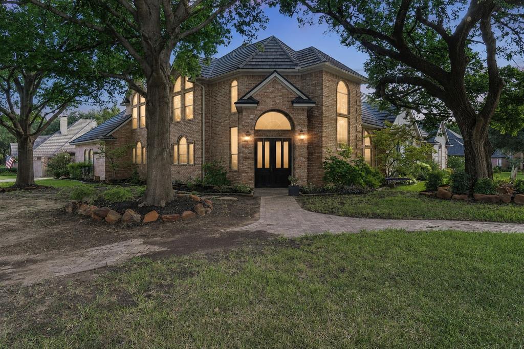 2700 Cottonwood Ln, Colleyville, TX 76034