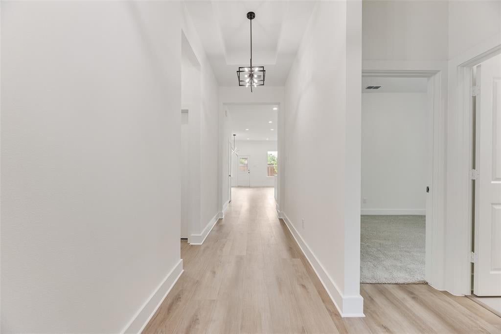 1350 Claude St, Dallas, TX 75203 photo