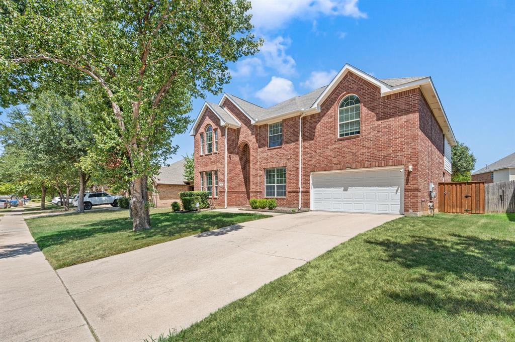 1302 Parkside Dr, Mansfield, TX 76063 photo