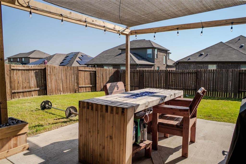 1837 Rialto Ln, Crowley, TX 76036 photo