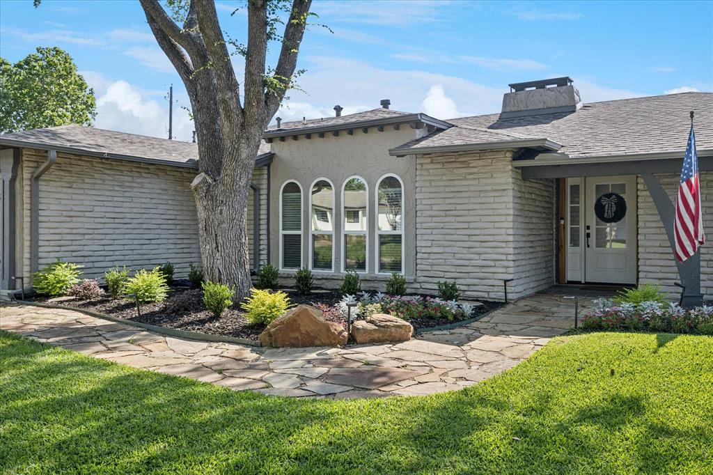 15651 Terrace Lawn Cir, Dallas, TX 75248 photo