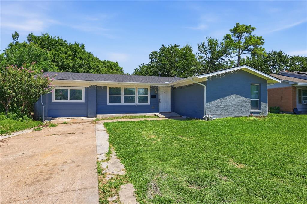 2715 Cary Dr, Mesquite, TX 75150 photo
