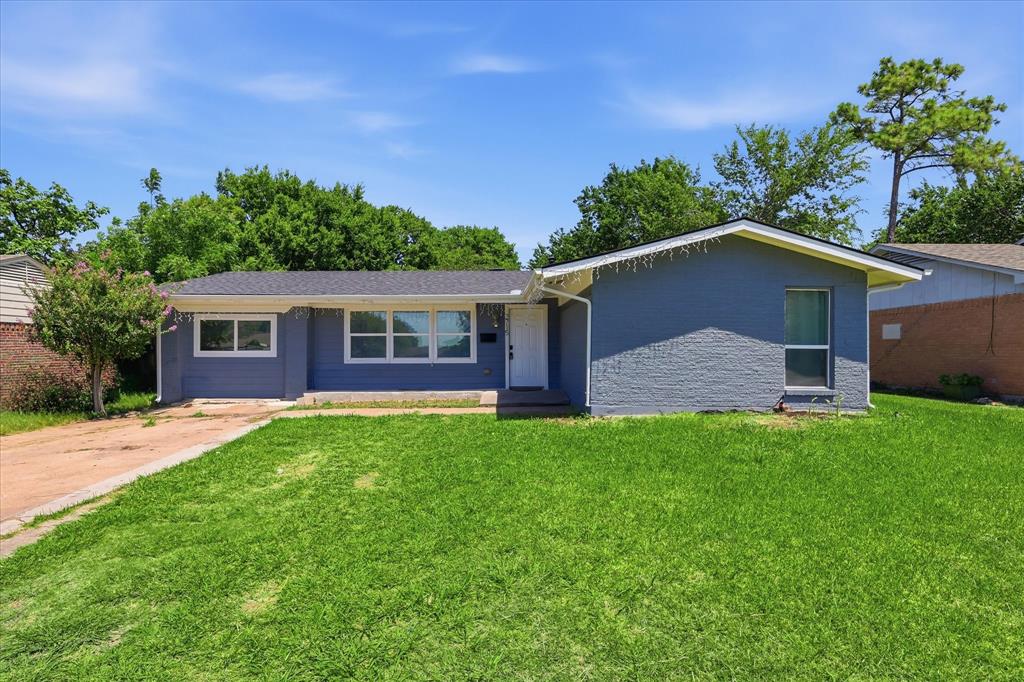 2715 Cary Dr, Mesquite, TX 75150