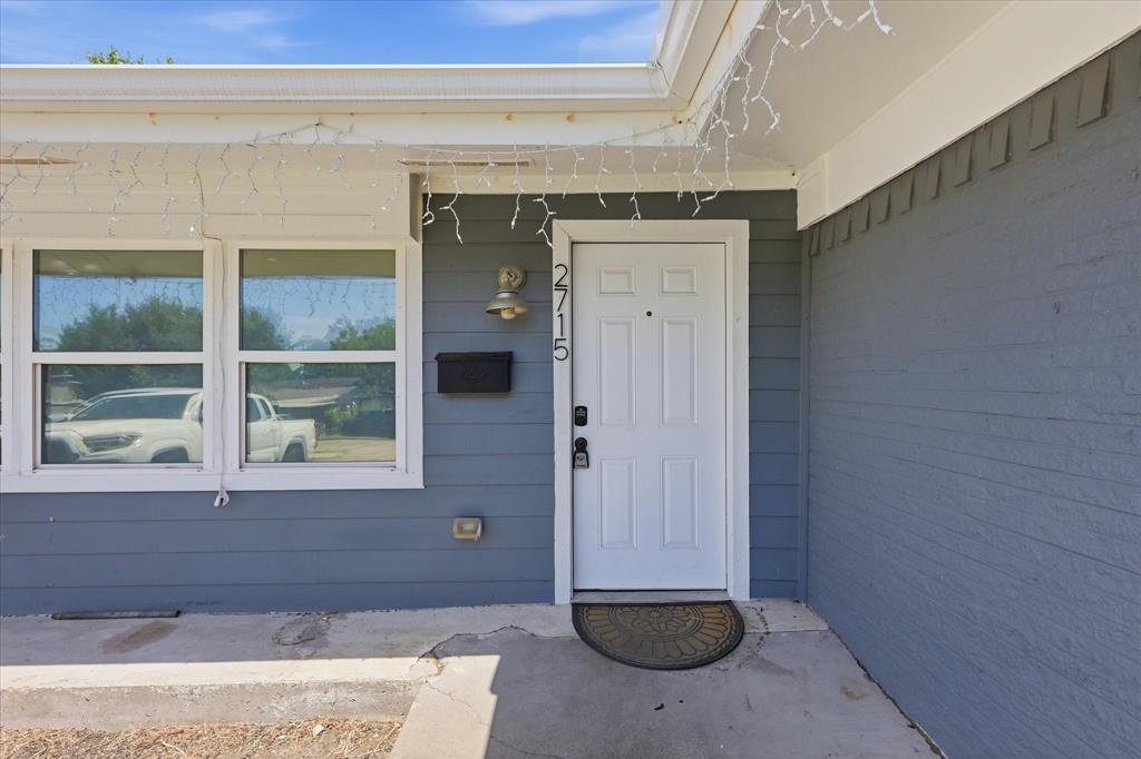 2715 Cary Dr, Mesquite, TX 75150 photo