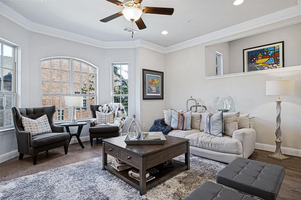 596 Waterloo Dr, Lewisville, TX 75067 photo