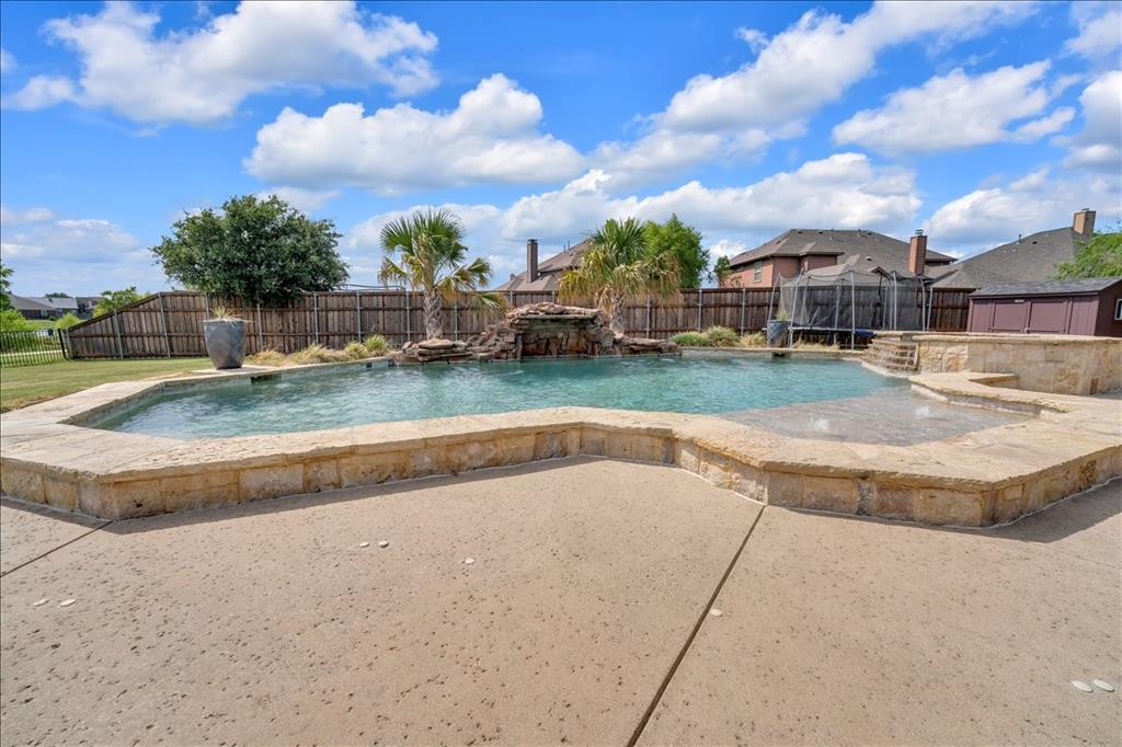 2824 Stackhouse St, Fort Worth, TX 76244