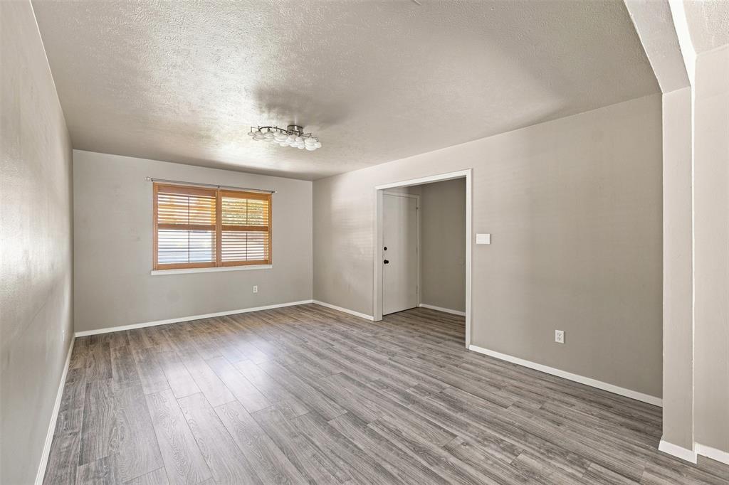 2022 Normandy Dr, Irving, TX 75060 photo