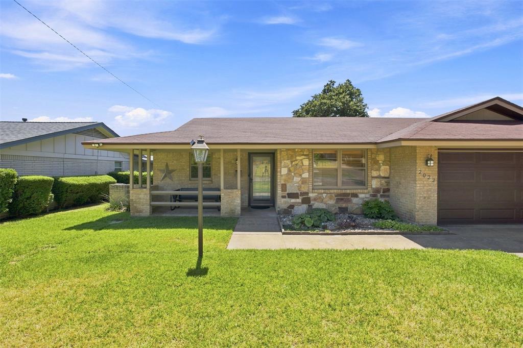 2022 Normandy Dr, Irving, TX 75060 photo