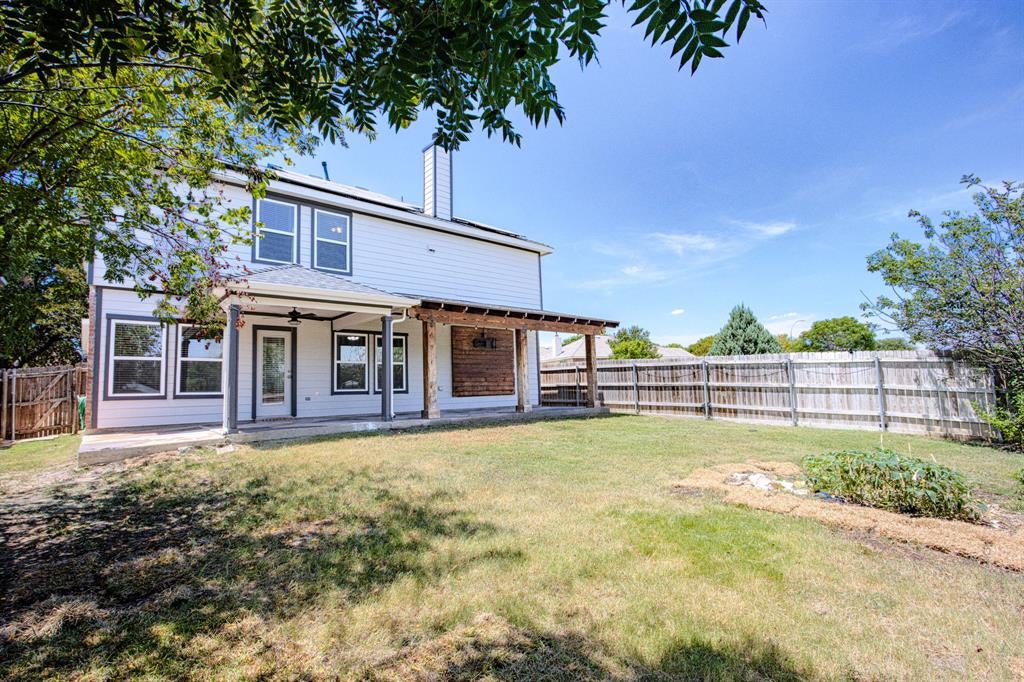 1501 Kingfisher Dr, Fort Worth, TX 76131 photo