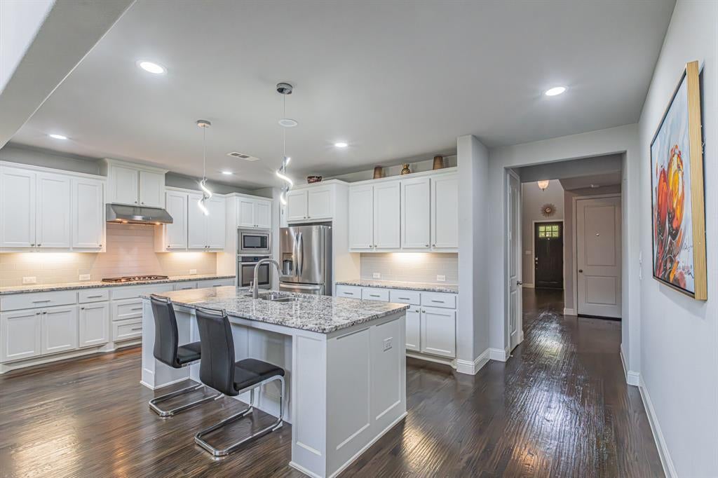 2517 Saffire Way, Lewisville, TX 75056 photo