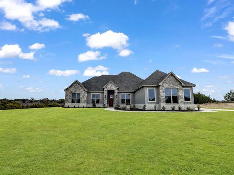 Single Family Residence in Weatherford TX 170 Fan Mill Trail.jpg