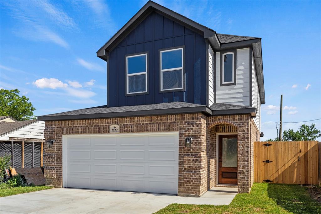 1517 Avenue D, Fort Worth, TX 76104 photo