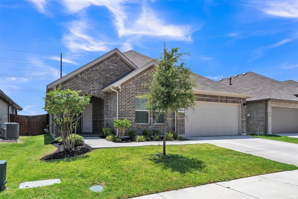 1016 Kirkham Way, Fort Worth, TX 76247
