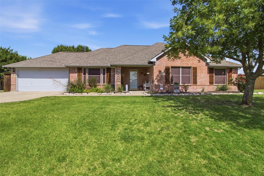 2912 Thousand Oaks Dr, Anna, TX 75409
