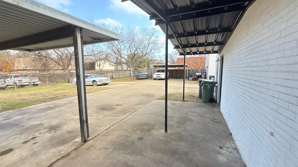 1907 Nolen Ct, Arlington, TX 76012 photo