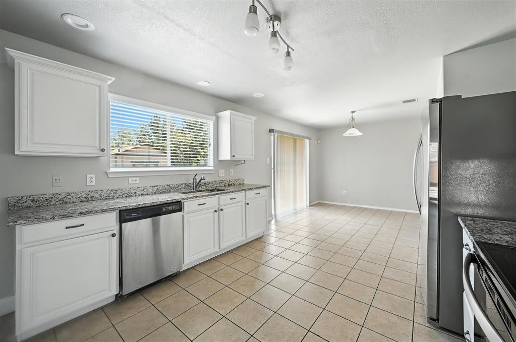 8540 Boswell Meadows Dr, Fort Worth, TX 76179 photo