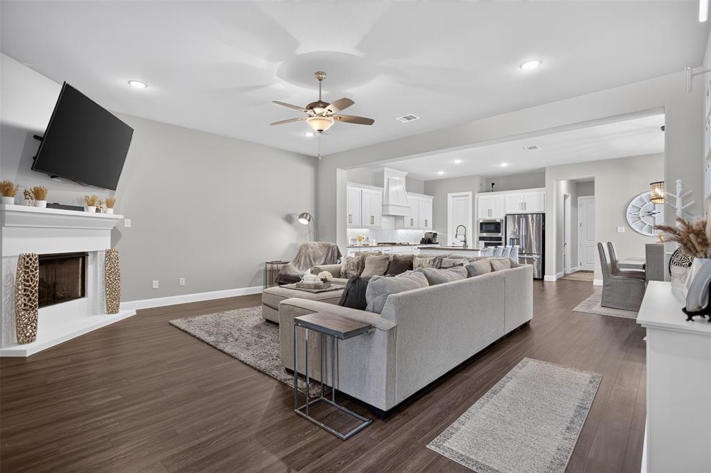 5620 Traveller Dr, North Richland Hills, TX 76180 photo