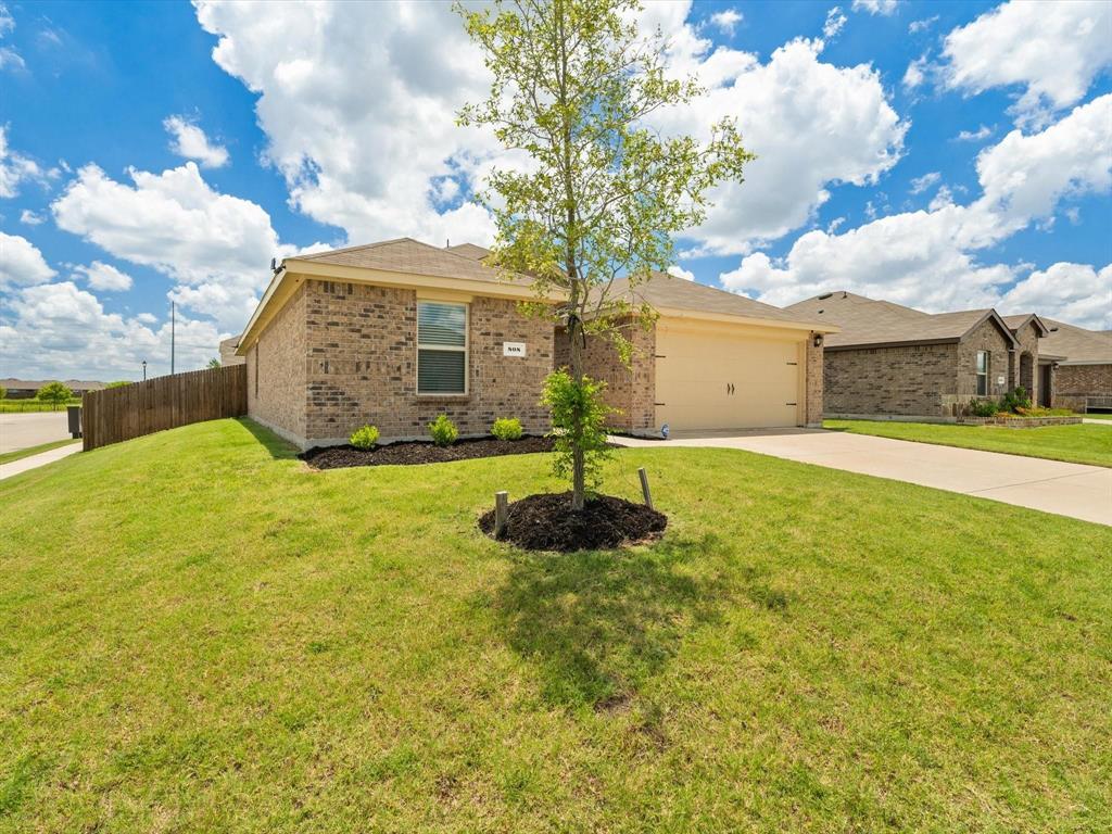 808 Watermill Rd, Royse City, TX 75189 photo