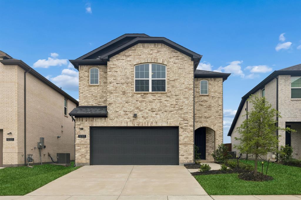 1220 Triton Dr, Seagoville, TX 75159
