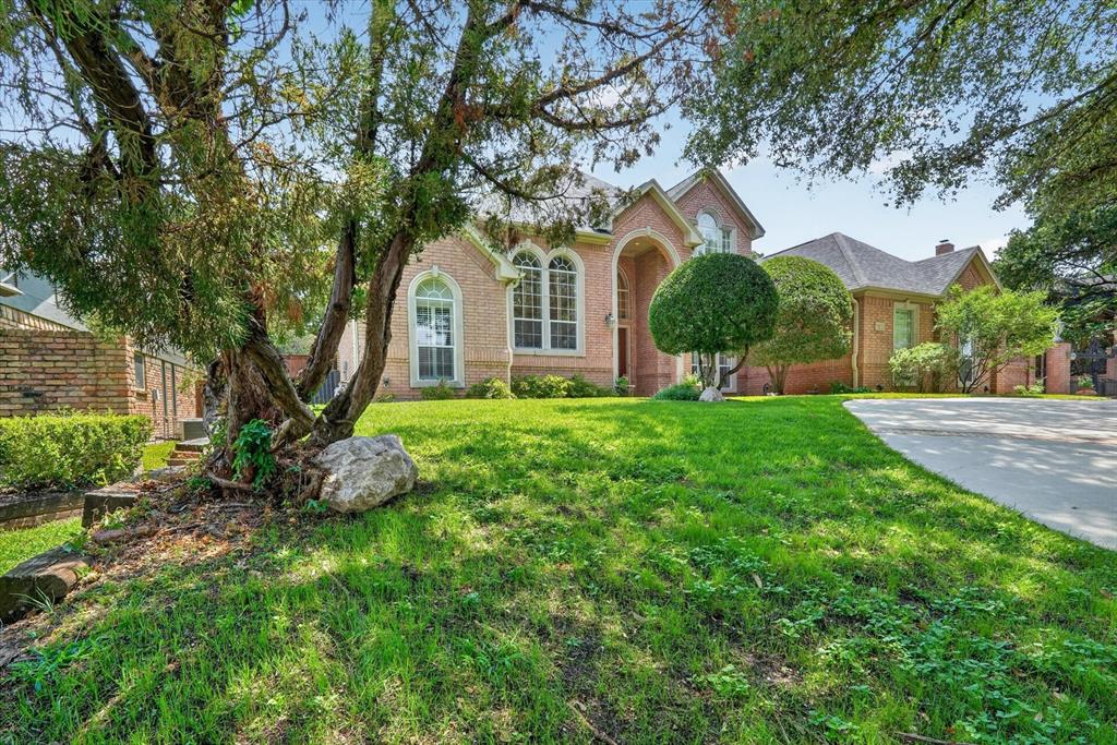 702 Buttermilk Dr, Arlington, TX 76006 photo