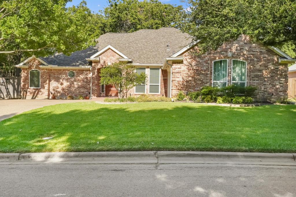 2817 Naples Dr, Hurst, TX 76054 photo