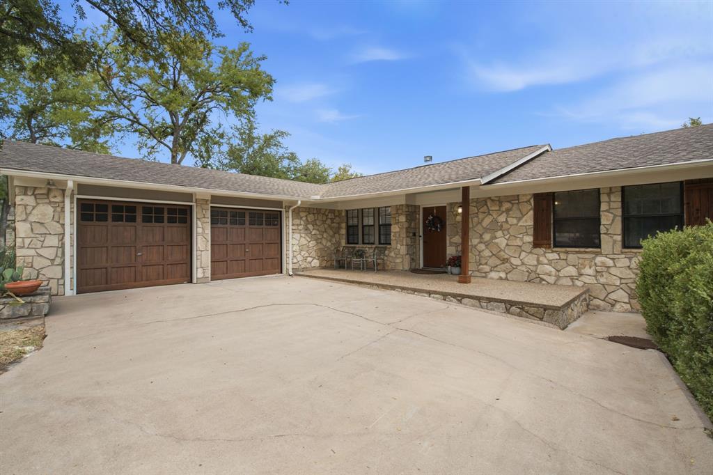 8703 Dunleith Ct, Granbury, TX 76049 photo