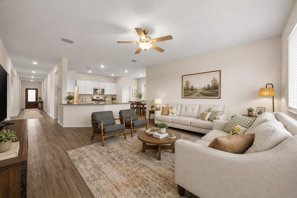 2100 Whispering Sage Blvd, Royse City, TX 75189