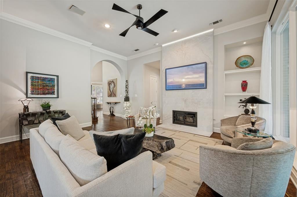 5765 Red Hill Ln, Frisco, TX 75034 photo